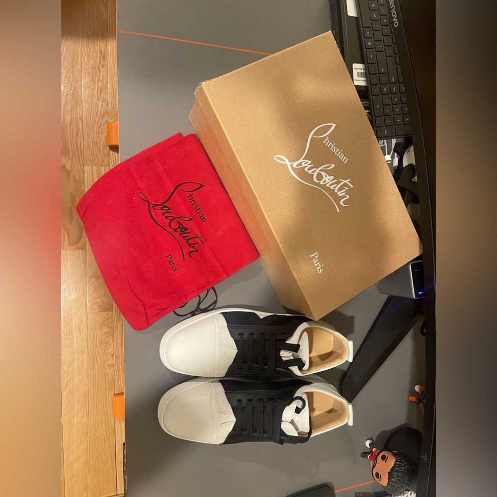[Christian Louboutin] ELASTIKID FLAT CALF never worn brand new MINT CONDITION